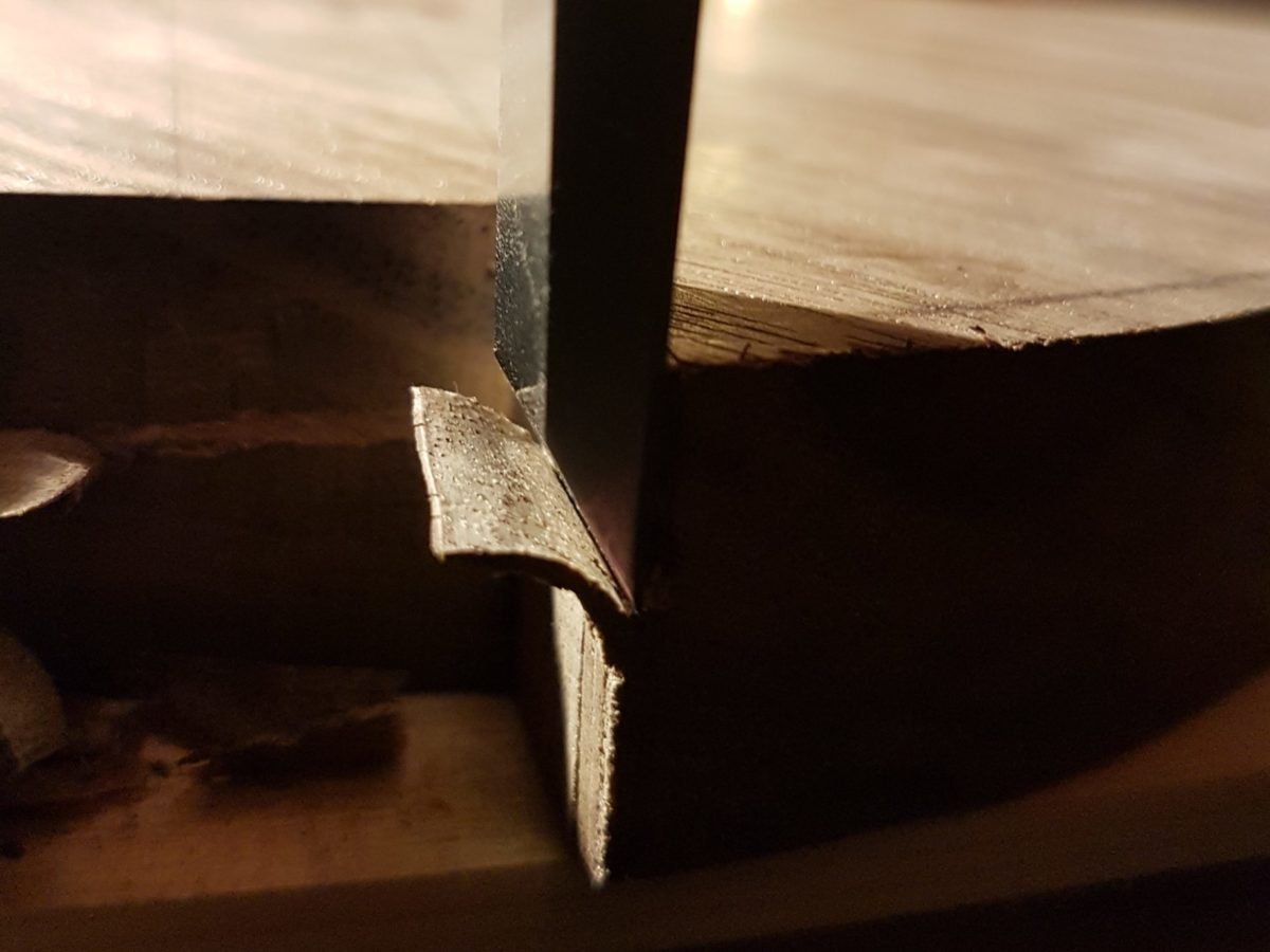 Sharpening edge tools Grant Crawley